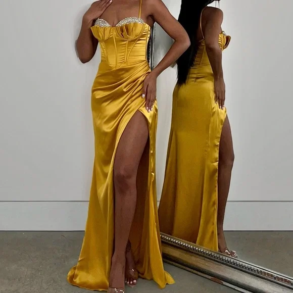 Alglist Gold Pleated Corset Prom Gown NWT - Picture 1 of 5